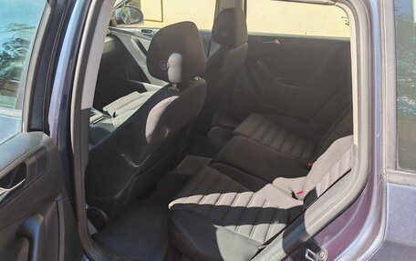 Volkswagen Passat B6, 2007 год, 640 000 рублей, 10 фотография
