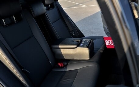 Toyota Camry, 2017 год, 2 380 000 рублей, 21 фотография