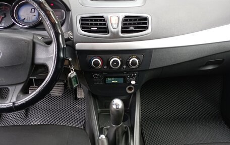 Renault Megane III, 2014 год, 799 000 рублей, 8 фотография