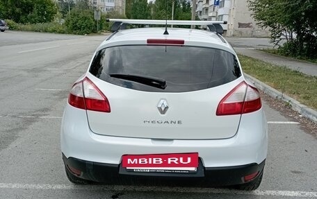 Renault Megane III, 2014 год, 799 000 рублей, 2 фотография