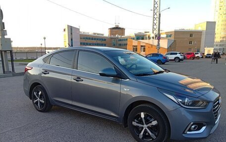 Hyundai Solaris II рестайлинг, 2019 год, 1 699 000 рублей, 4 фотография
