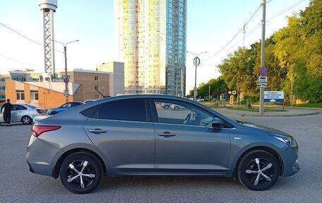 Hyundai Solaris II рестайлинг, 2019 год, 1 699 000 рублей, 8 фотография