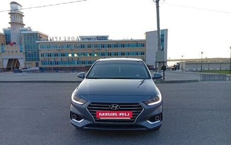 Hyundai Solaris II рестайлинг, 2019 год, 1 699 000 рублей, 3 фотография