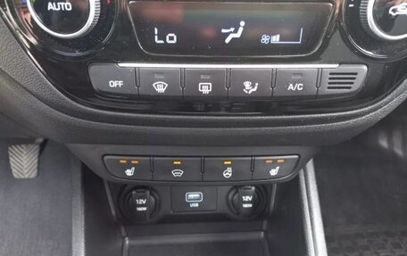 Hyundai Solaris II рестайлинг, 2019 год, 1 699 000 рублей, 32 фотография