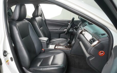 Toyota Camry, 2016 год, 2 099 000 рублей, 8 фотография