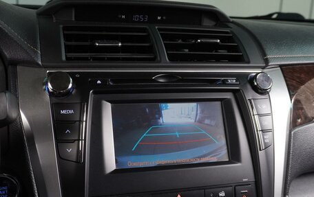 Toyota Camry, 2016 год, 2 099 000 рублей, 13 фотография