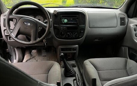 Ford Escape II, 2001 год, 43 359 472 рублей, 4 фотография