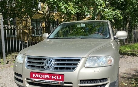 Volkswagen Touareg III, 2003 год, 650 000 рублей, 3 фотография