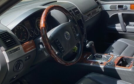 Volkswagen Touareg III, 2003 год, 650 000 рублей, 18 фотография