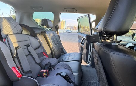 Toyota Land Cruiser Prado 150 рестайлинг 2, 2012 год, 3 500 000 рублей, 11 фотография