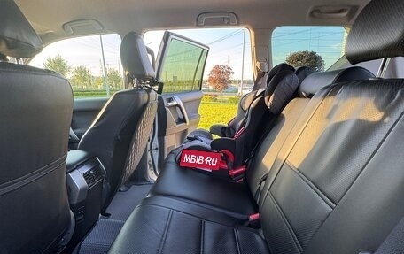 Toyota Land Cruiser Prado 150 рестайлинг 2, 2012 год, 3 500 000 рублей, 12 фотография