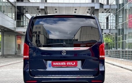 Mercedes-Benz V-Класс, 2018 год, 3 698 000 рублей, 9 фотография