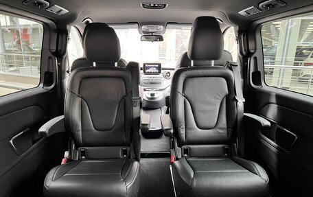 Mercedes-Benz V-Класс, 2018 год, 3 698 000 рублей, 22 фотография