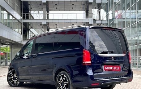 Mercedes-Benz V-Класс, 2018 год, 3 698 000 рублей, 8 фотография