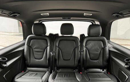 Mercedes-Benz V-Класс, 2018 год, 3 698 000 рублей, 26 фотография