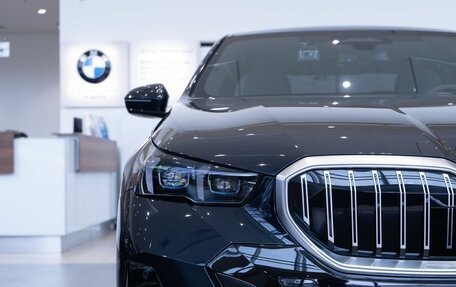 BMW 5 серия, 2024 год, 10 750 000 рублей, 29 фотография