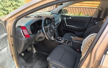 KIA Sportage IV рестайлинг, 2016 год, 1 750 000 рублей, 5 фотография
