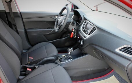 Hyundai Solaris II рестайлинг, 2021 год, 1 525 000 рублей, 12 фотография