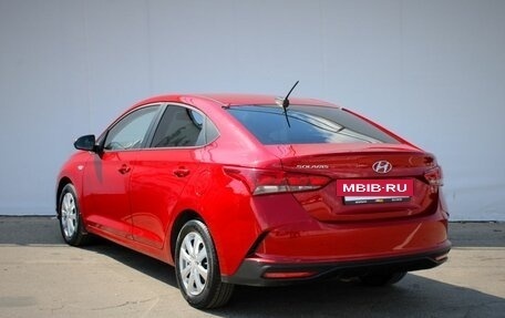 Hyundai Solaris II рестайлинг, 2021 год, 1 525 000 рублей, 5 фотография