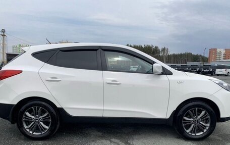 Hyundai ix35 I рестайлинг, 2014 год, 1 110 000 рублей, 5 фотография