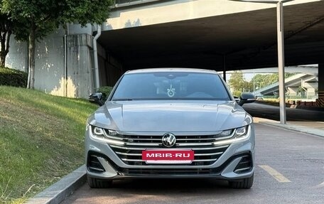 Volkswagen Passat CC, 2022 год, 2 400 855 рублей, 2 фотография