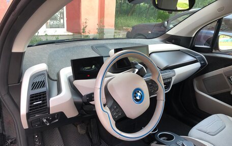 BMW i3 I01 рестайлинг, 2018 год, 3 200 000 рублей, 11 фотография