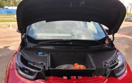 BMW i3 I01 рестайлинг, 2018 год, 3 200 000 рублей, 12 фотография