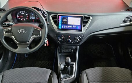 Hyundai Solaris II рестайлинг, 2018 год, 1 170 000 рублей, 9 фотография