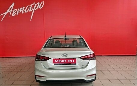 Hyundai Solaris II рестайлинг, 2018 год, 1 170 000 рублей, 4 фотография