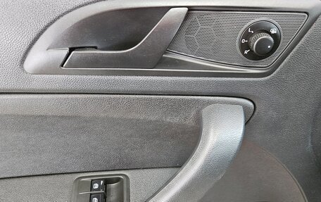 Skoda Yeti I рестайлинг, 2015 год, 999 000 рублей, 14 фотография