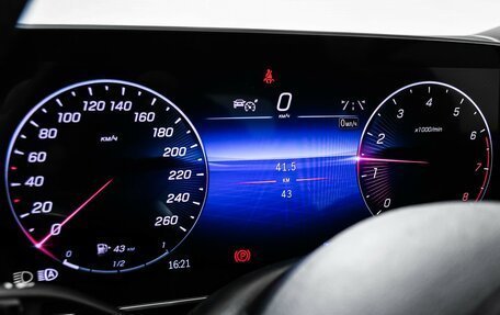 Mercedes-Benz GLC, 2024 год, 8 150 000 рублей, 10 фотография