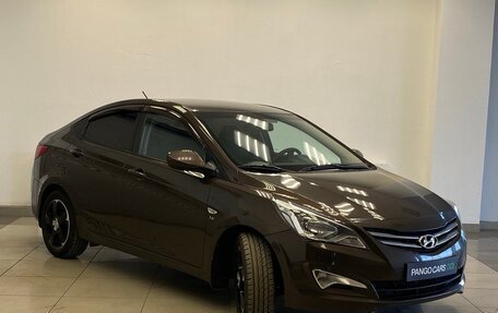 Hyundai Solaris II рестайлинг, 2016 год, 990 000 рублей, 3 фотография