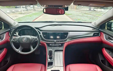 Buick LaCrosse III, 2022 год, 1 970 000 рублей, 7 фотография