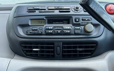 Nissan Tino, 2000 год, 185 000 рублей, 15 фотография
