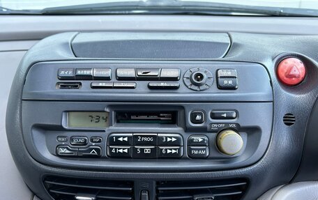 Nissan Tino, 2000 год, 185 000 рублей, 17 фотография