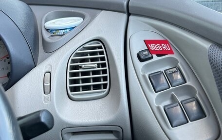 Nissan Tino, 2000 год, 185 000 рублей, 16 фотография
