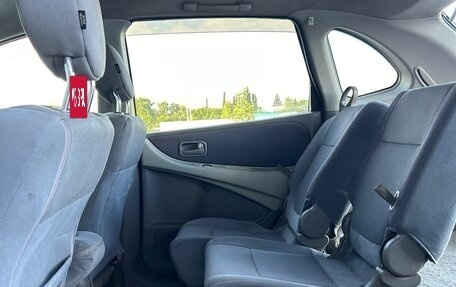 Nissan Tino, 2000 год, 185 000 рублей, 27 фотография