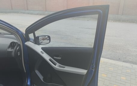 Toyota Yaris III рестайлинг, 2008 год, 650 000 рублей, 13 фотография
