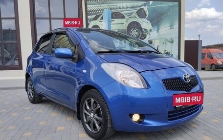 Toyota Yaris III рестайлинг, 2008 год, 650 000 рублей, 10 фотография