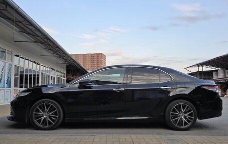 Toyota Camry, 2019 год, 3 250 000 рублей, 2 фотография