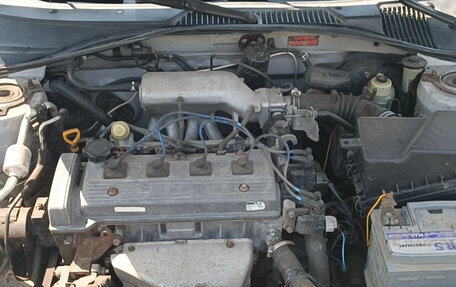Toyota Avensis III рестайлинг, 2000 год, 455 000 рублей, 25 фотография