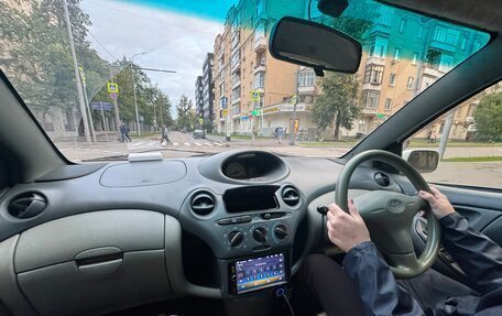 Toyota Vitz, 2001 год, 450 000 рублей, 9 фотография