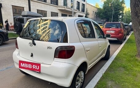 Toyota Vitz, 2001 год, 450 000 рублей, 3 фотография