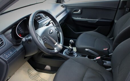 KIA Rio III рестайлинг, 2015 год, 865 000 рублей, 15 фотография