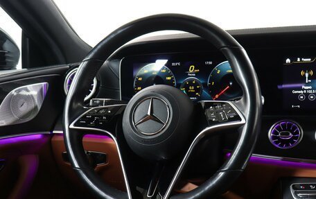 Mercedes-Benz CLS, 2021 год, 5 990 000 рублей, 15 фотография