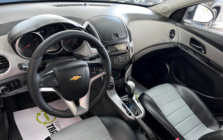 Chevrolet Cruze II, 2013 год, 875 000 рублей, 10 фотография