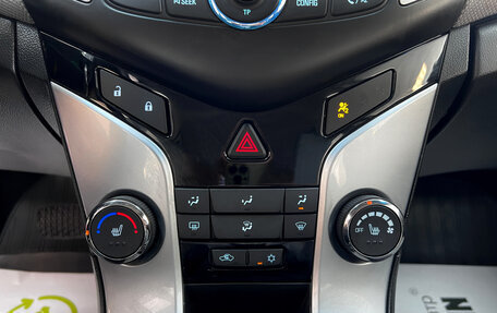 Chevrolet Cruze II, 2013 год, 875 000 рублей, 19 фотография