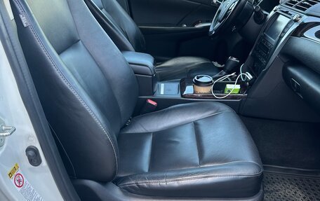 Toyota Camry, 2016 год, 1 650 000 рублей, 8 фотография