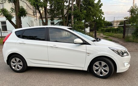 KIA Rio III рестайлинг, 2015 год, 1 050 000 рублей, 6 фотография