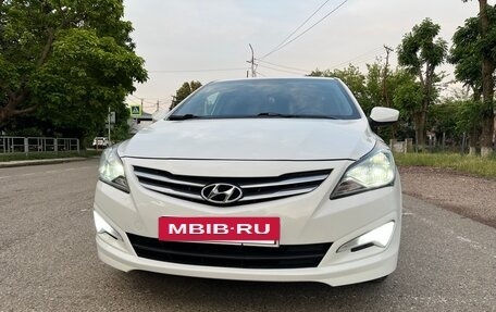 KIA Rio III рестайлинг, 2015 год, 1 050 000 рублей, 9 фотография